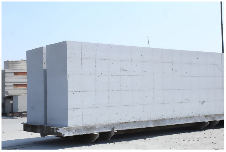兴业加气块 加气砌块 轻质砖气孔结构及其影响因素